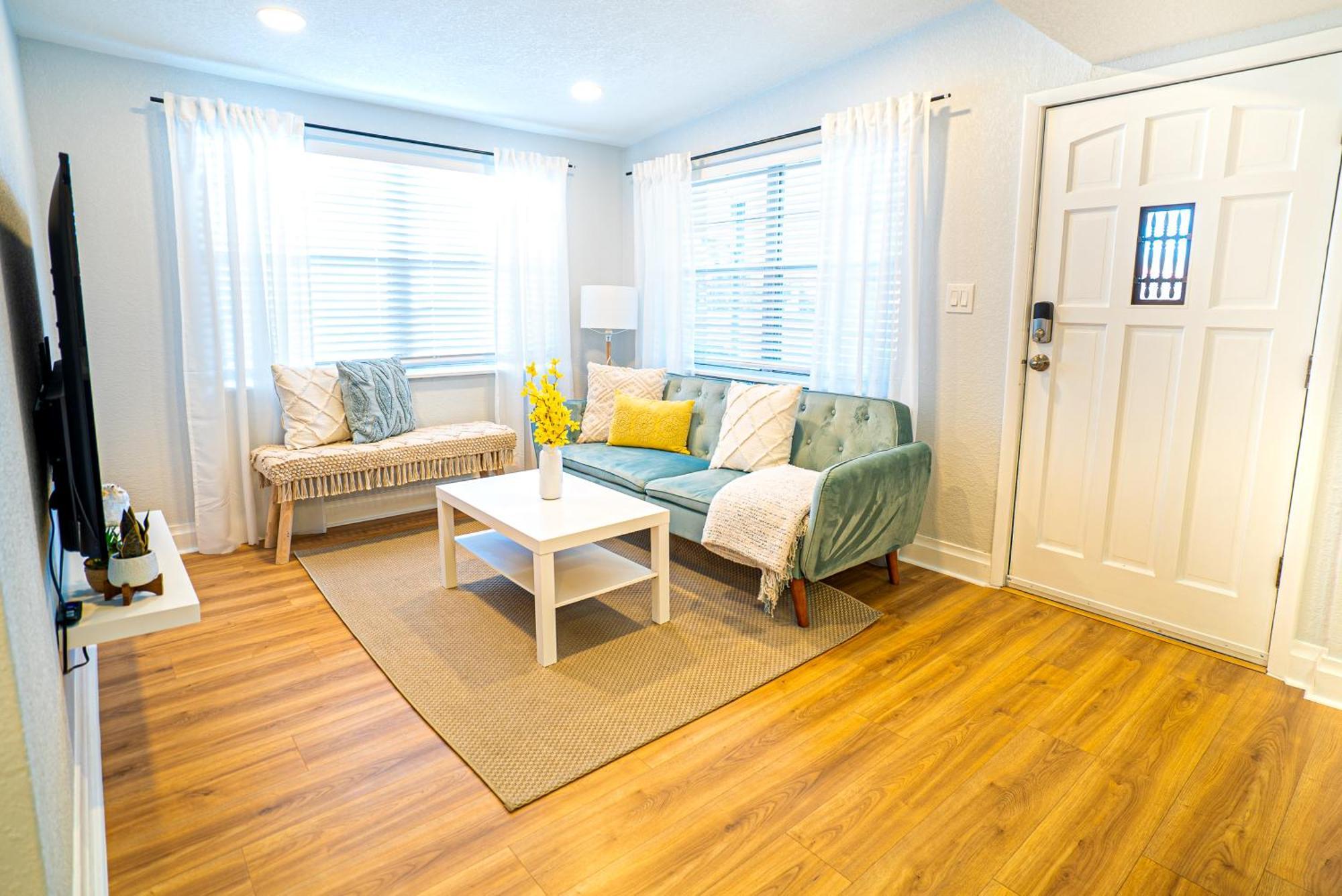 Chic & Stylish Location Holiday home Tampa