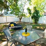 Chic & Stylish Central Location